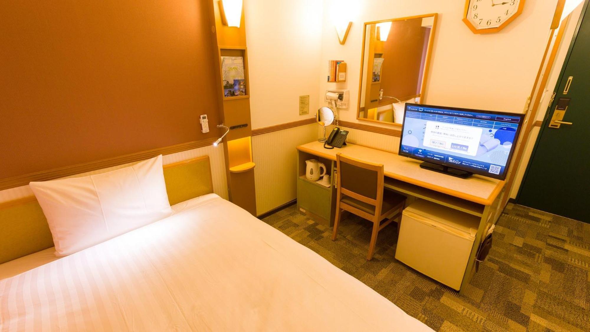 Toyoko Inn JR Yokohama sen Sagamihara Ekimae Ruang foto