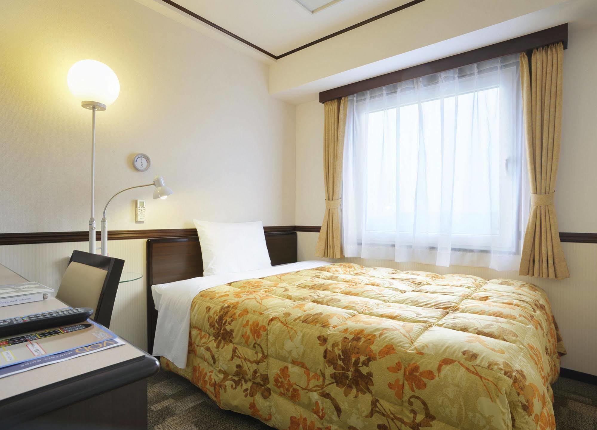 Toyoko Inn JR Yokohama sen Sagamihara Ekimae Bagian luar foto