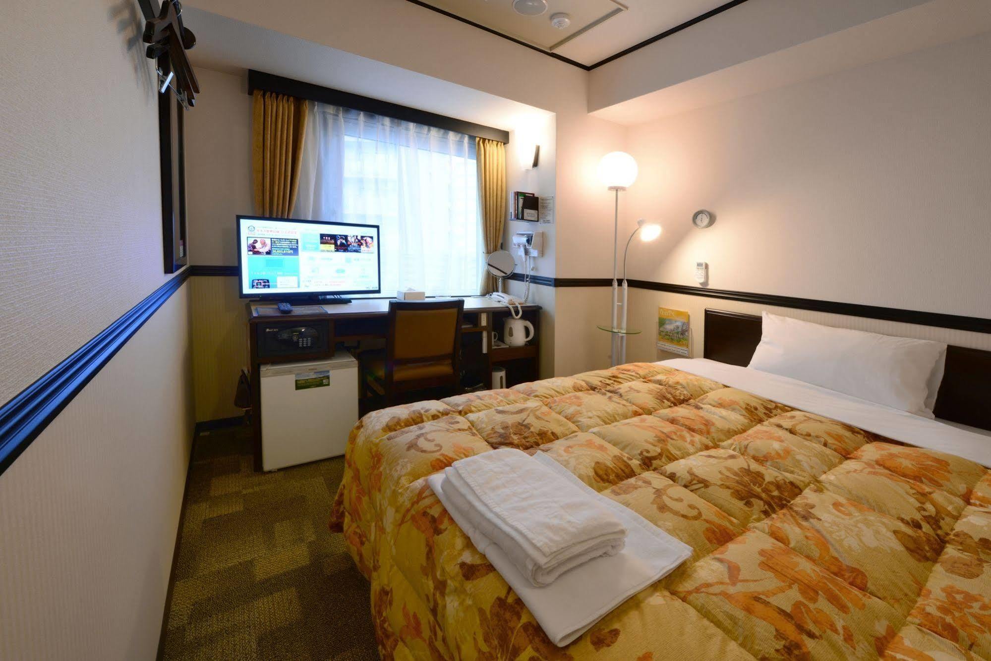 Toyoko Inn JR Yokohama sen Sagamihara Ekimae Bagian luar foto
