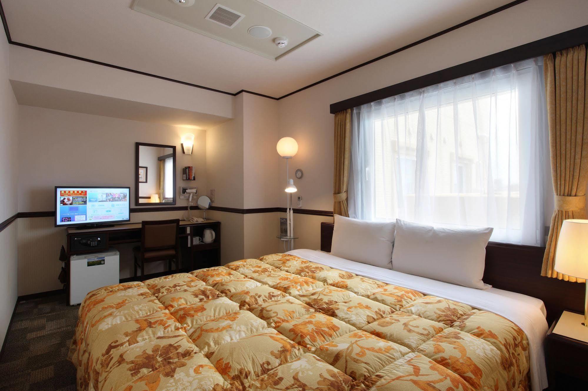 Toyoko Inn JR Yokohama sen Sagamihara Ekimae Bagian luar foto